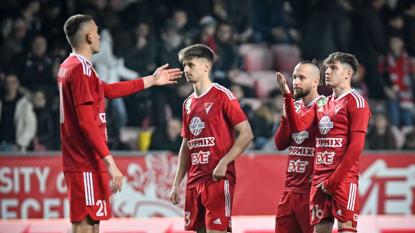 Beindult a jövés-menés a DVSC-nél, egymás után érkeznek a nevek!