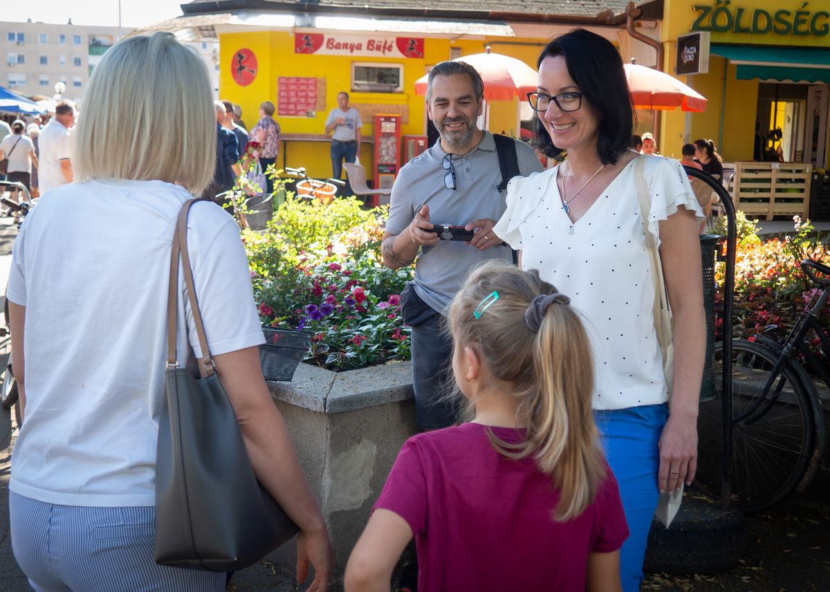 A választások előtt még Nagyné Legény Ildikó polgármesterjelölt is találkozott a helyiekkel