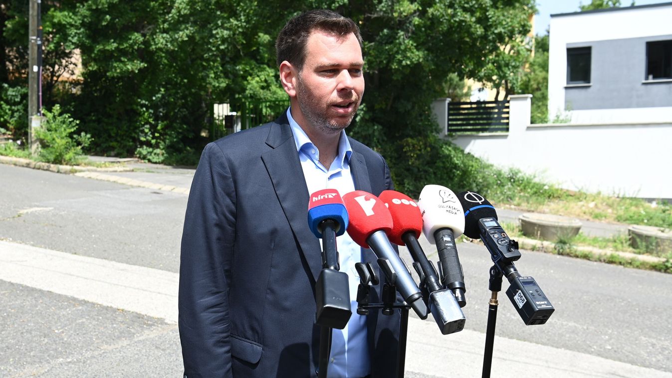 Visszavágott Karácsonynak Vitézy Dávid – frissült