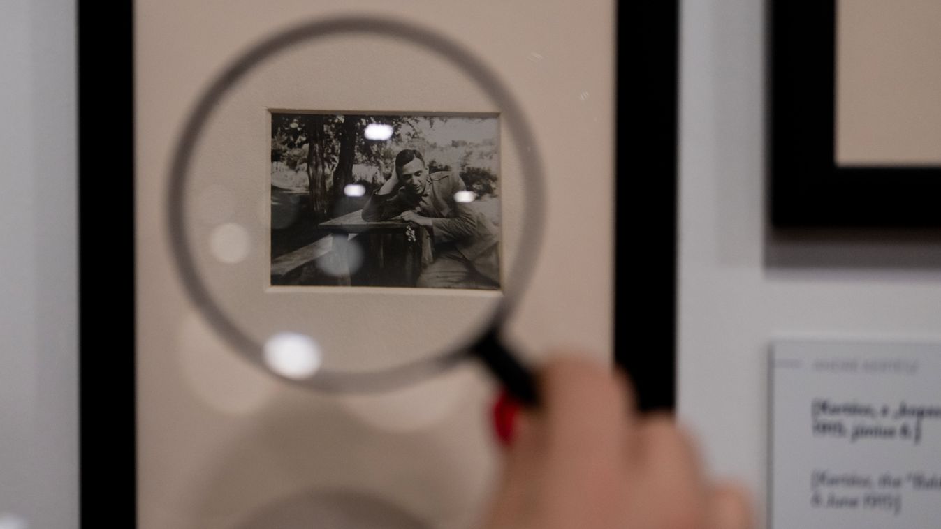 Három kötetben járja körül André Kertész munkásságát a Nemzeti Múzeum (videó)