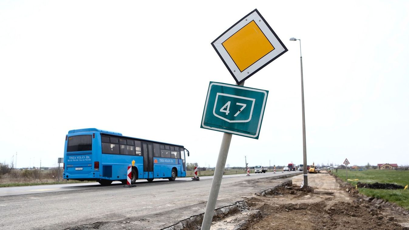 El volt átkozva a 47-es főút Debrecennél vasárnap hajnalban
