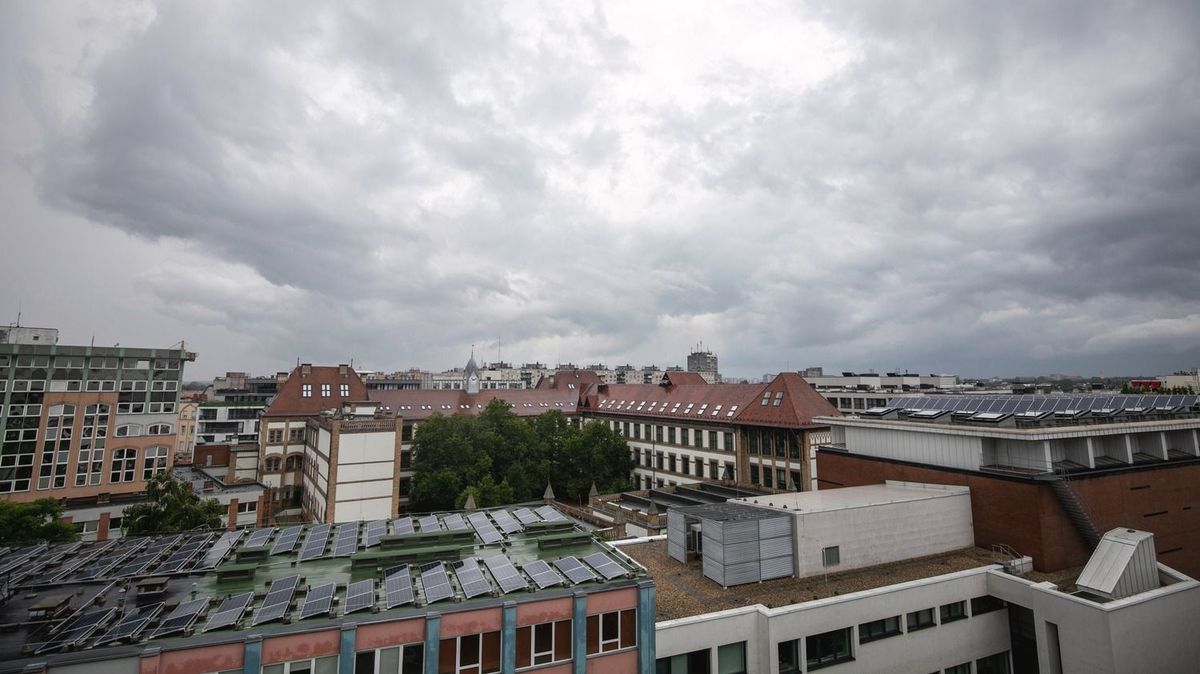 Megérkezett a hidegfront, több fokkal is visszaesik a hőmérséklet szerdán Hajdú-Biharban