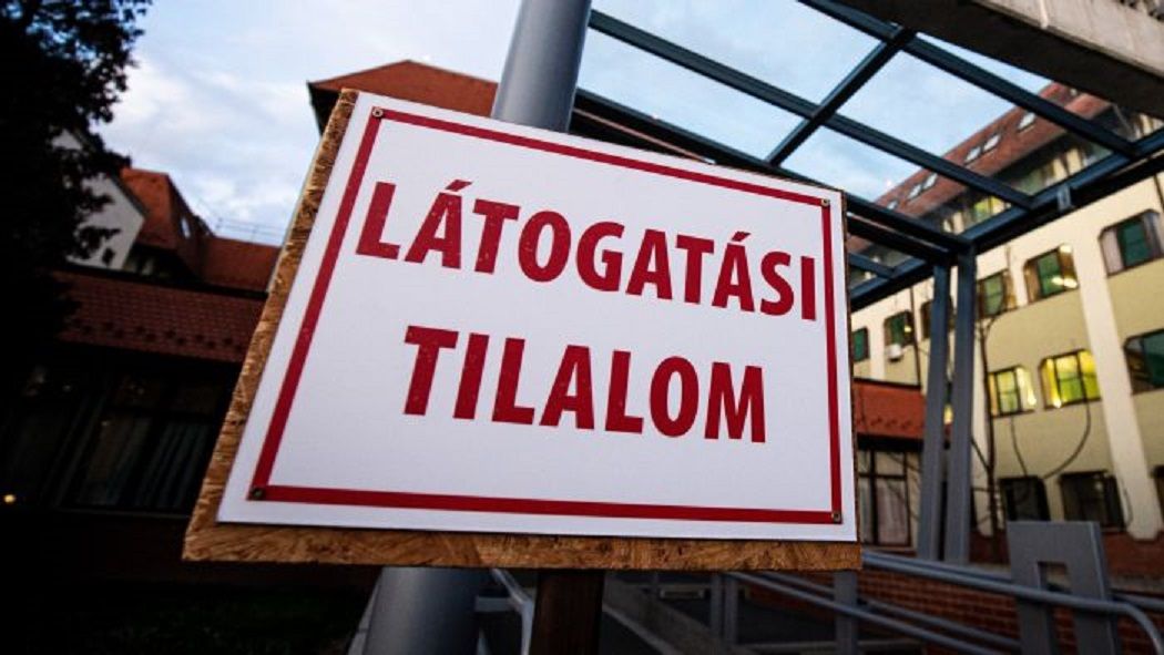 Látogatási tilalom lépett életbe a Klinikai Központban
