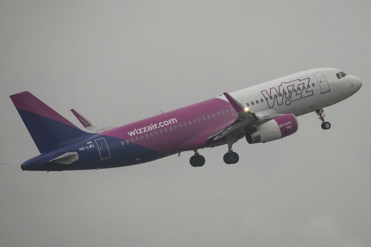 debreceni repülőtér bezárás wizz air