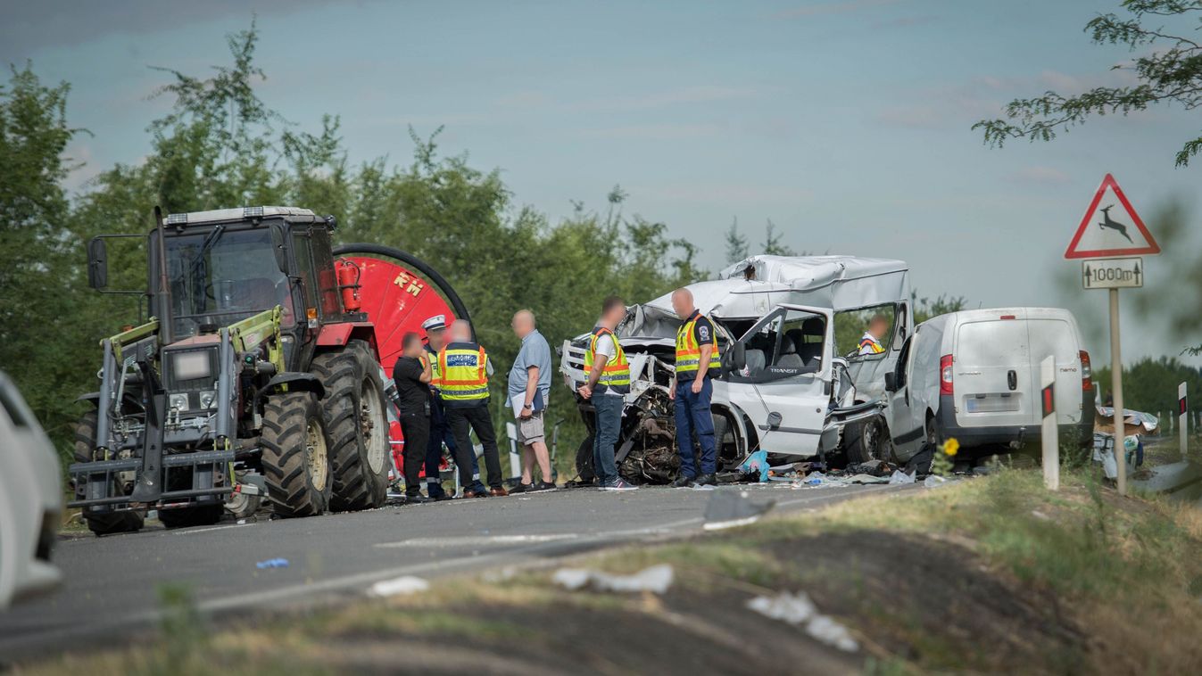 Halálos tömegszerencsétlenséget okozott a 42-esen, fogházba kerülhet a férfi – fotókkal, videóval