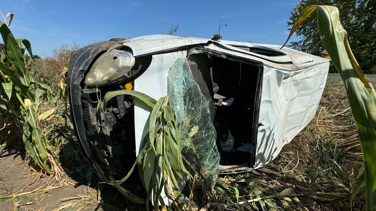 Baleset Kaba és Nádudvar között – két autó ütközött