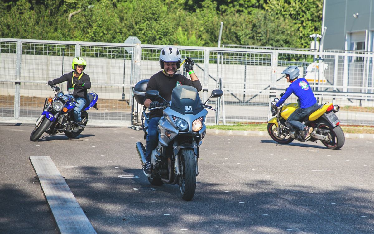 Motoros közlekedésbiztonsági napot tartottak szombaton Debrecenben