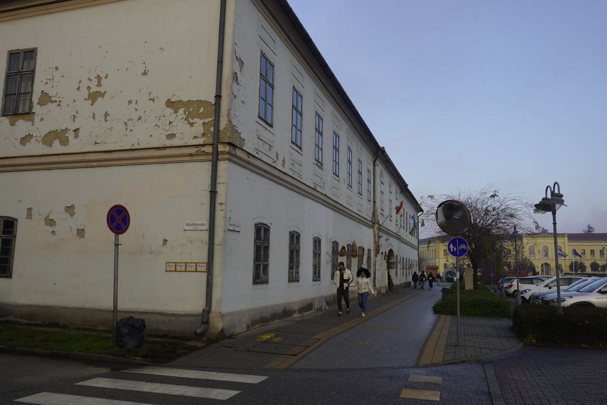 Az egykori hajdúkerületi székház épületében ma a Hajdúsági Múzeum működik