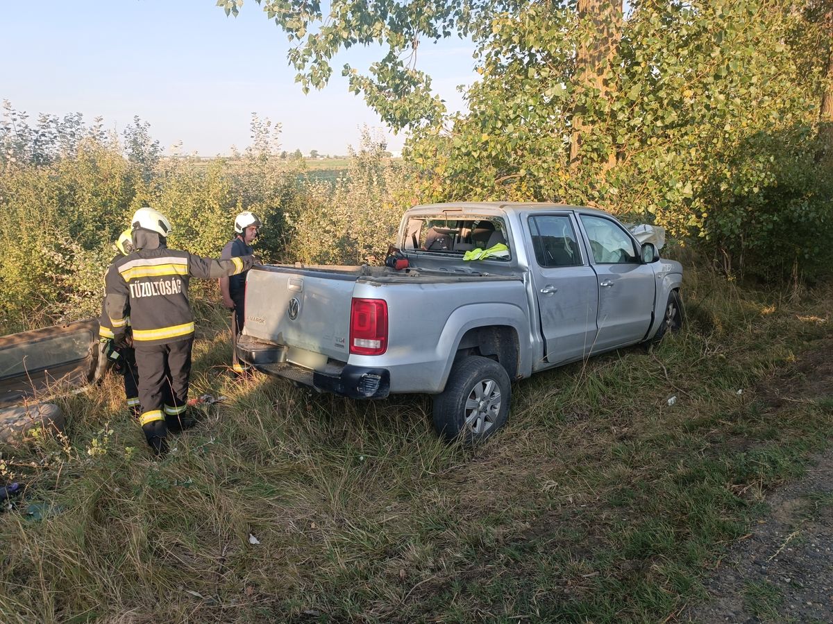 Baleset történt csütörtök reggel Debrecenben a Hosszúpályi úton