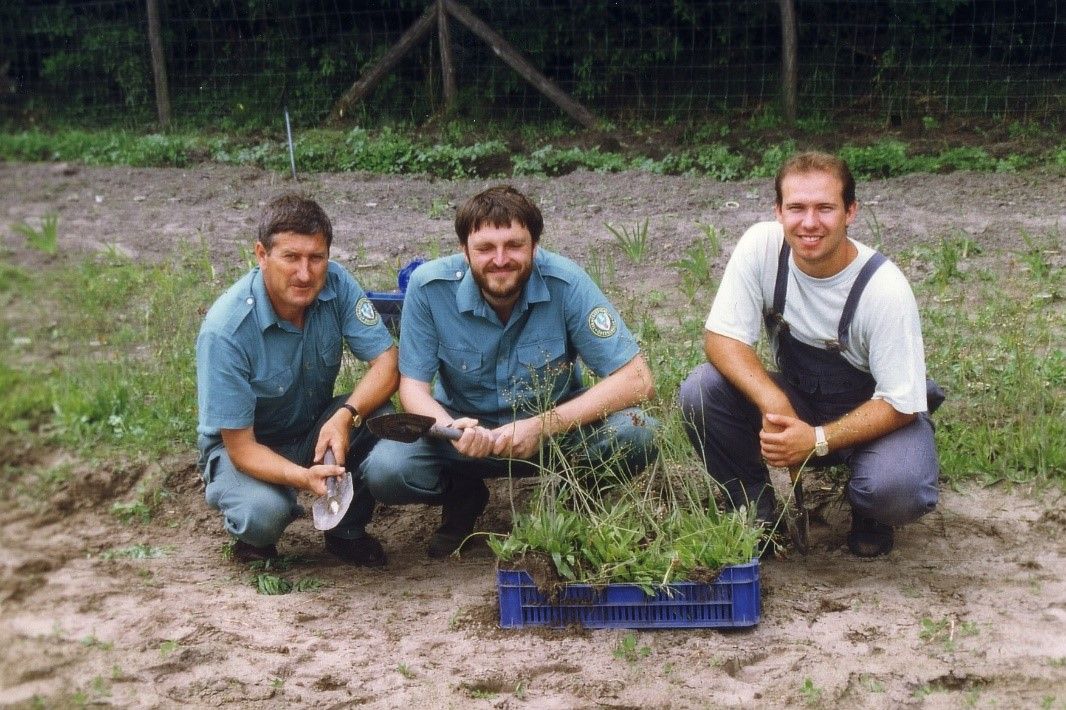 A védett növényekért fogott össze újra a Debreceni Egyetem Botanikus Kertje és a Hortobágyi Nemzeti Park Igazgatóság