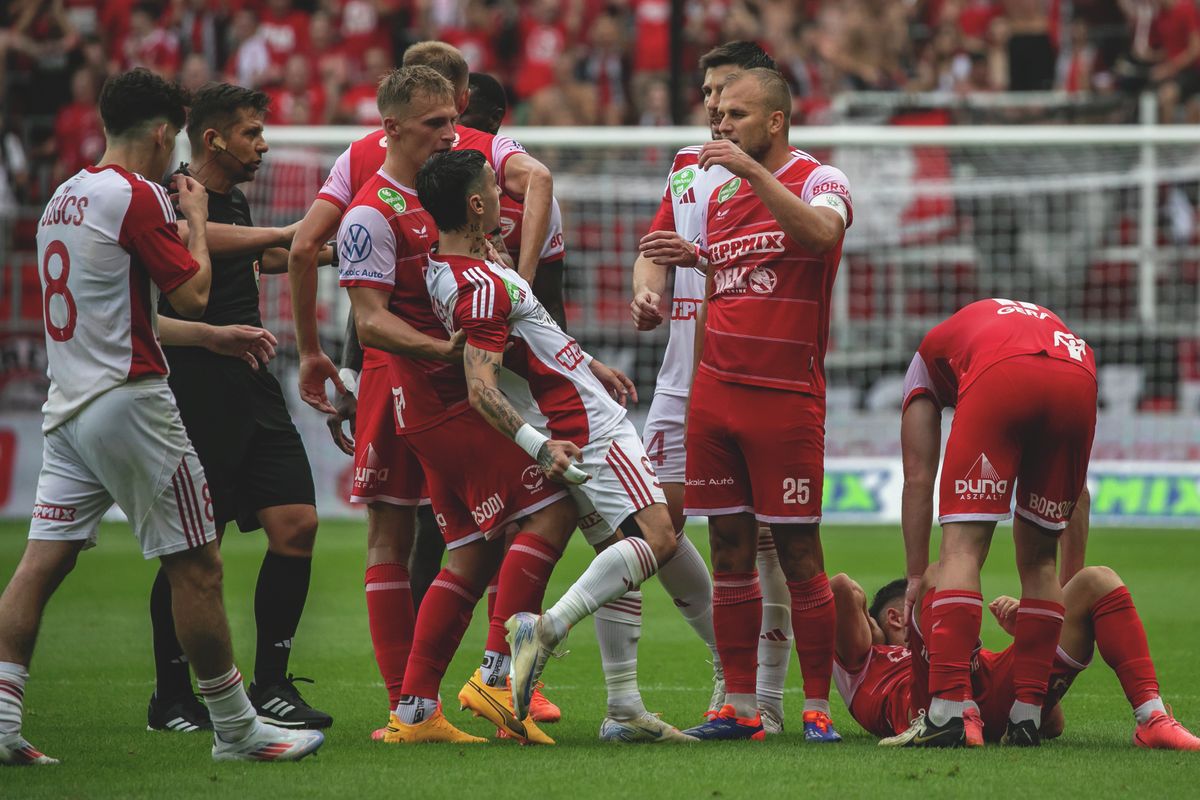 DVSC-DVTK mérkőzést rendeztek szombaton a Nagyerdei Stadionban