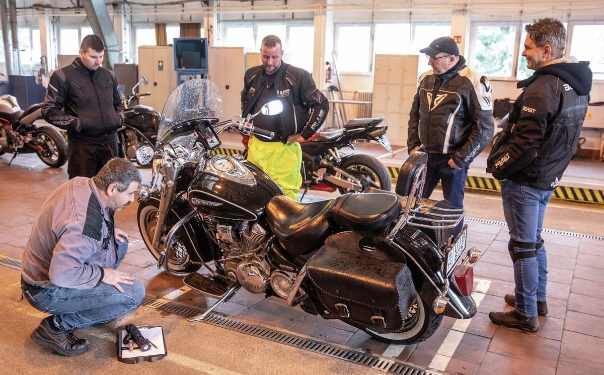  A technikai részletek is szóba kerülnek a motoros rendezvényen Debrecen haon