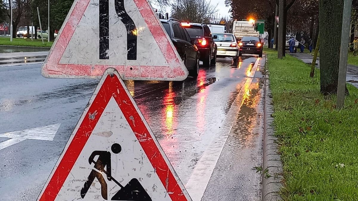 Csőtörés Debrecenben: még a füredi úti Mekiben is el kellett zárni a vizet