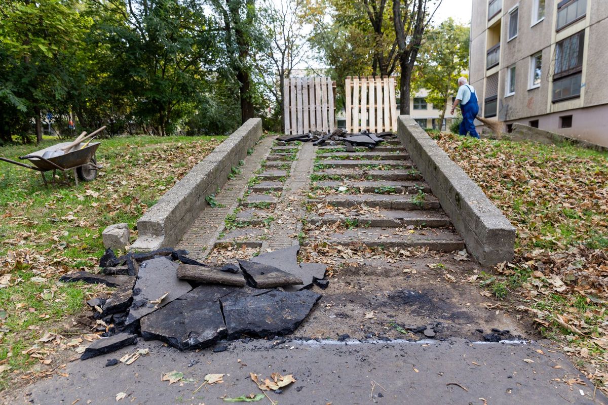 Szerdán elindult a Jerikó utcai lépcsőfelújítás