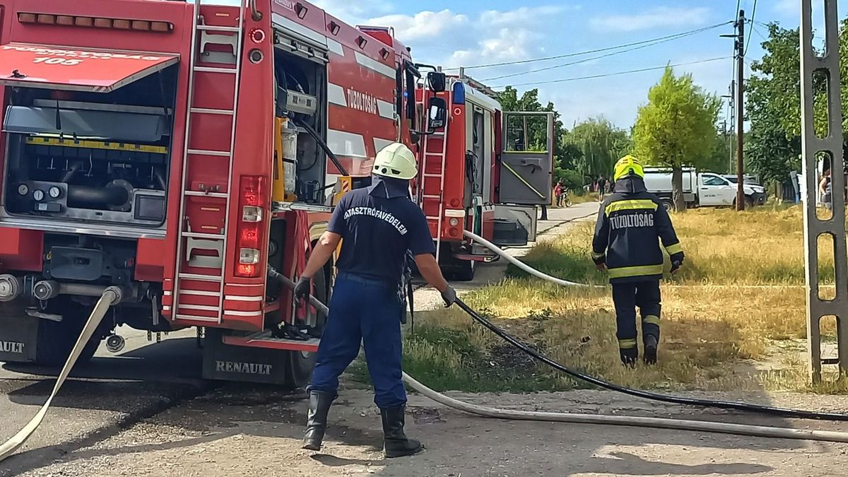 Tomboltak a lángok vasárnap Hajdú-Biharban, számos helyszínen kellett beavatkozniuk a vármegyei tűzoltóknak