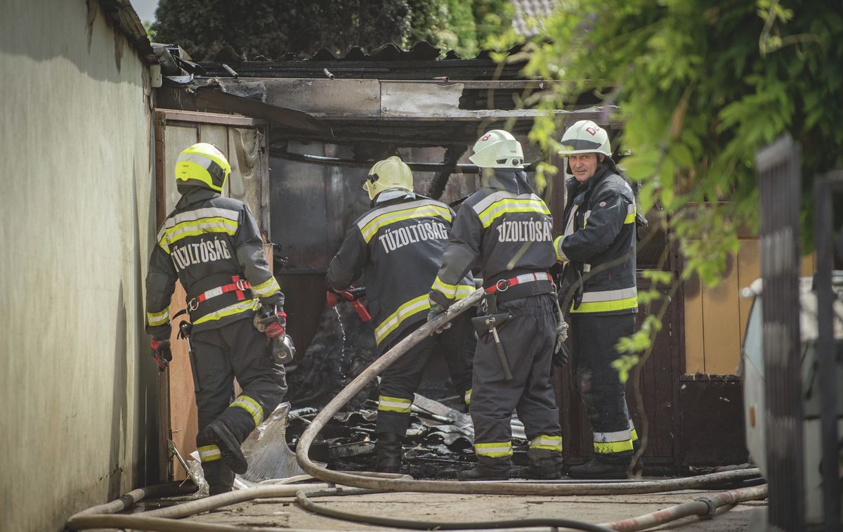 Hajdúsámsonba riasztották a tűzoltókat vasárnap délelőtt