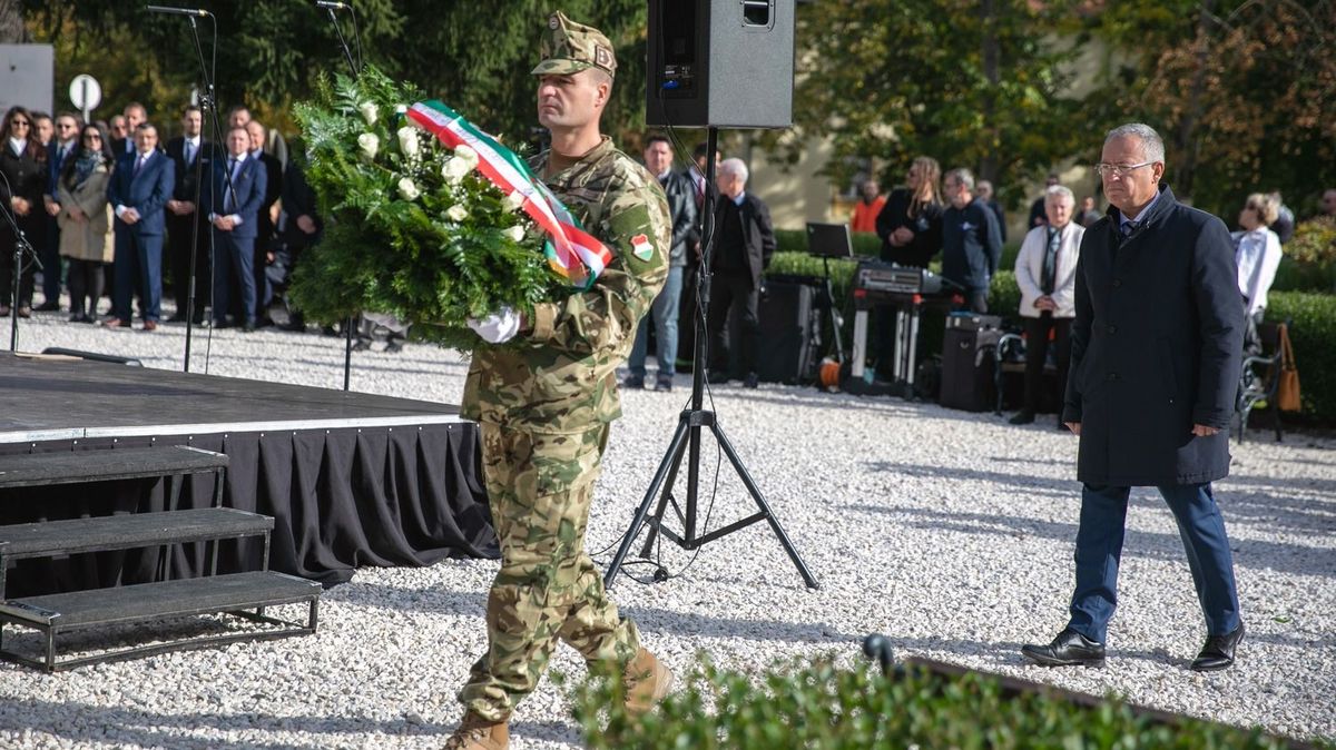 Idén is lesz koszorúzás október 23-án