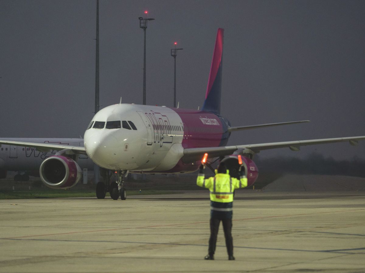 Földre kényszerült a Wizz Air-flotta negyede