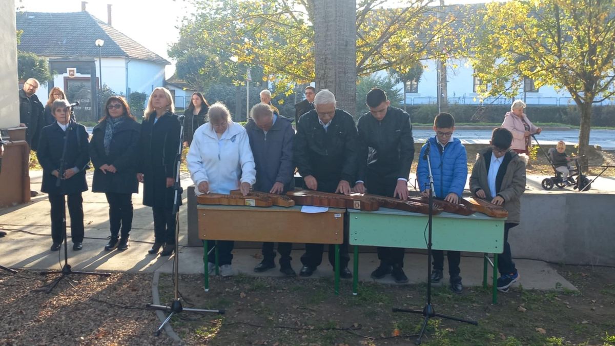 Csökmőn is emlékeztek a hősökre