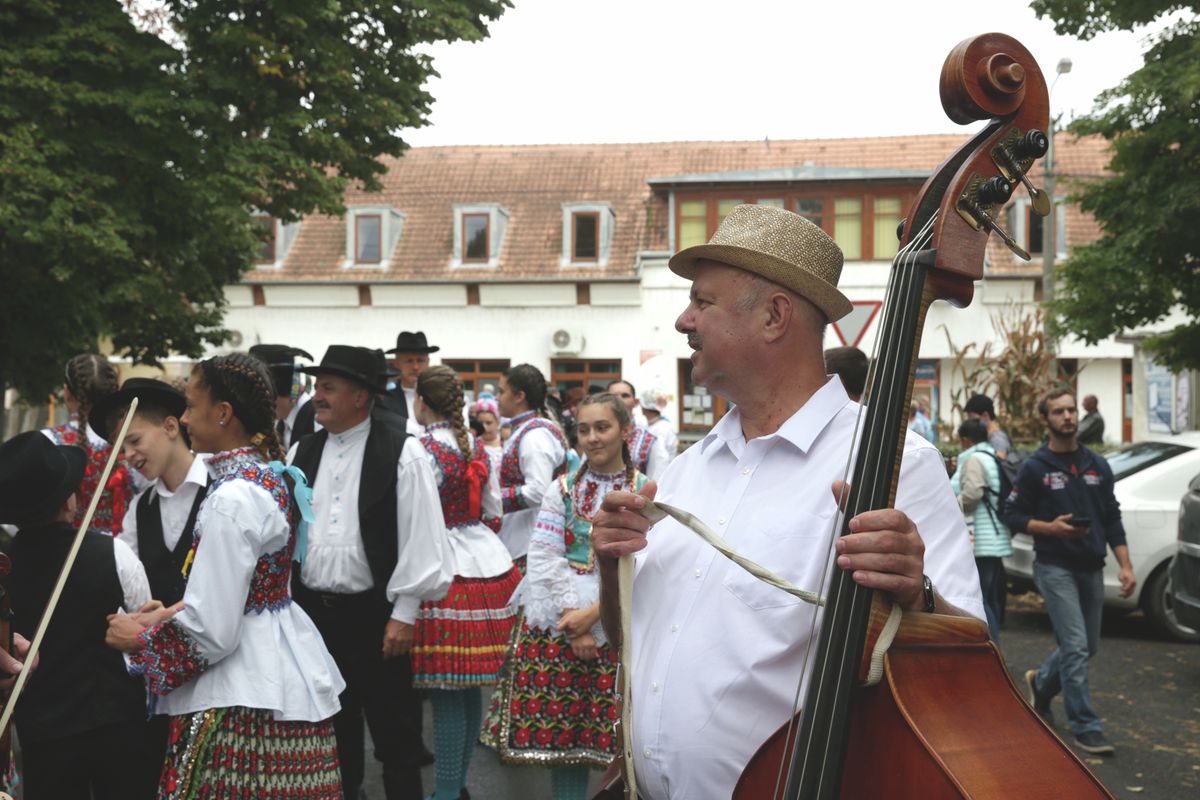 Több népdalkör és táncegyüttes is fellép a szüreti mulatságon