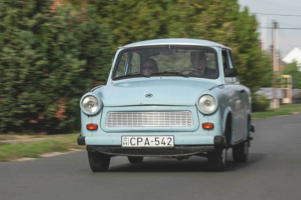 Ottjártunkkor csaptunk egy kört a Trabant 601-sel Balmazújváros és környékén