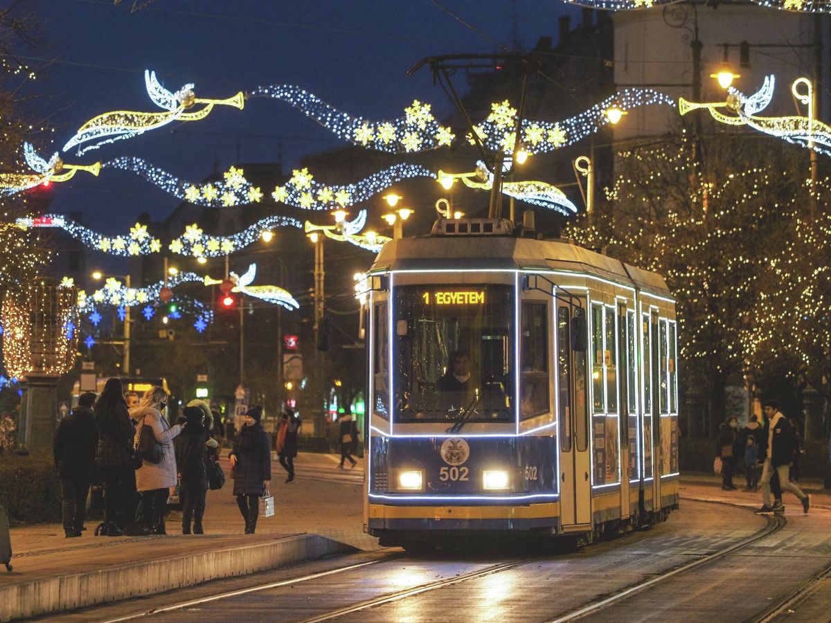 Visszatér a debreceni fényvillamos az adventi időszakban