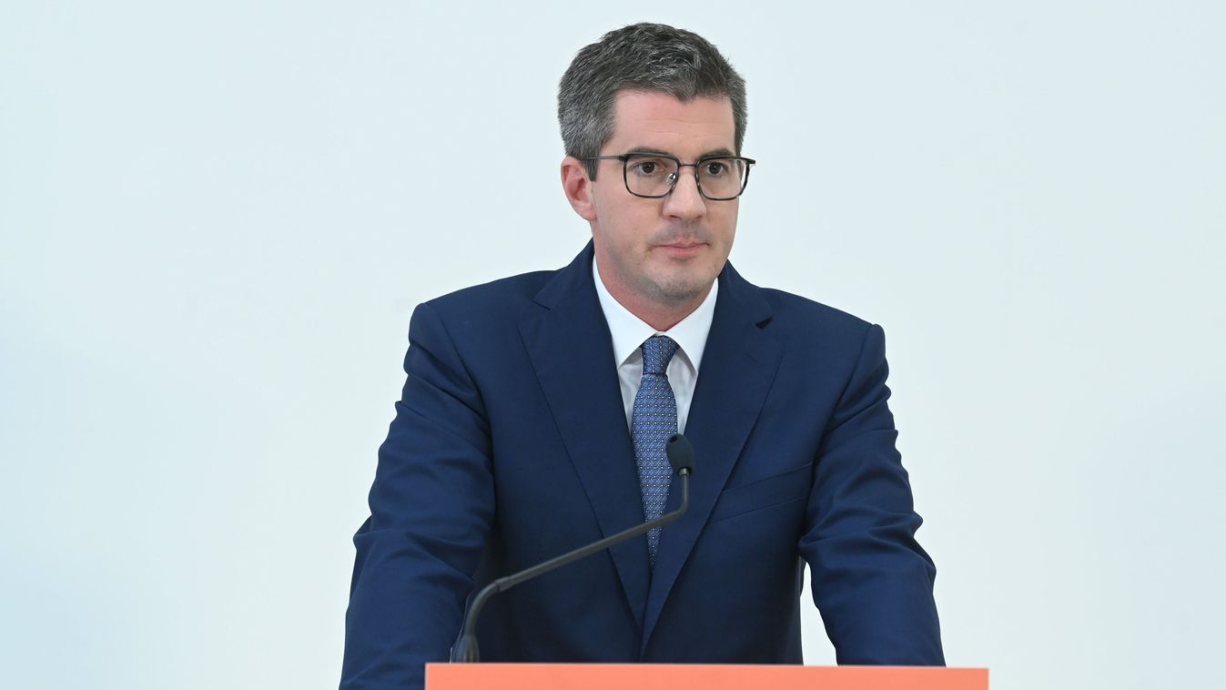 Kocsis Máté: meg kell erősíteni a kis- és középvállalkozásokat