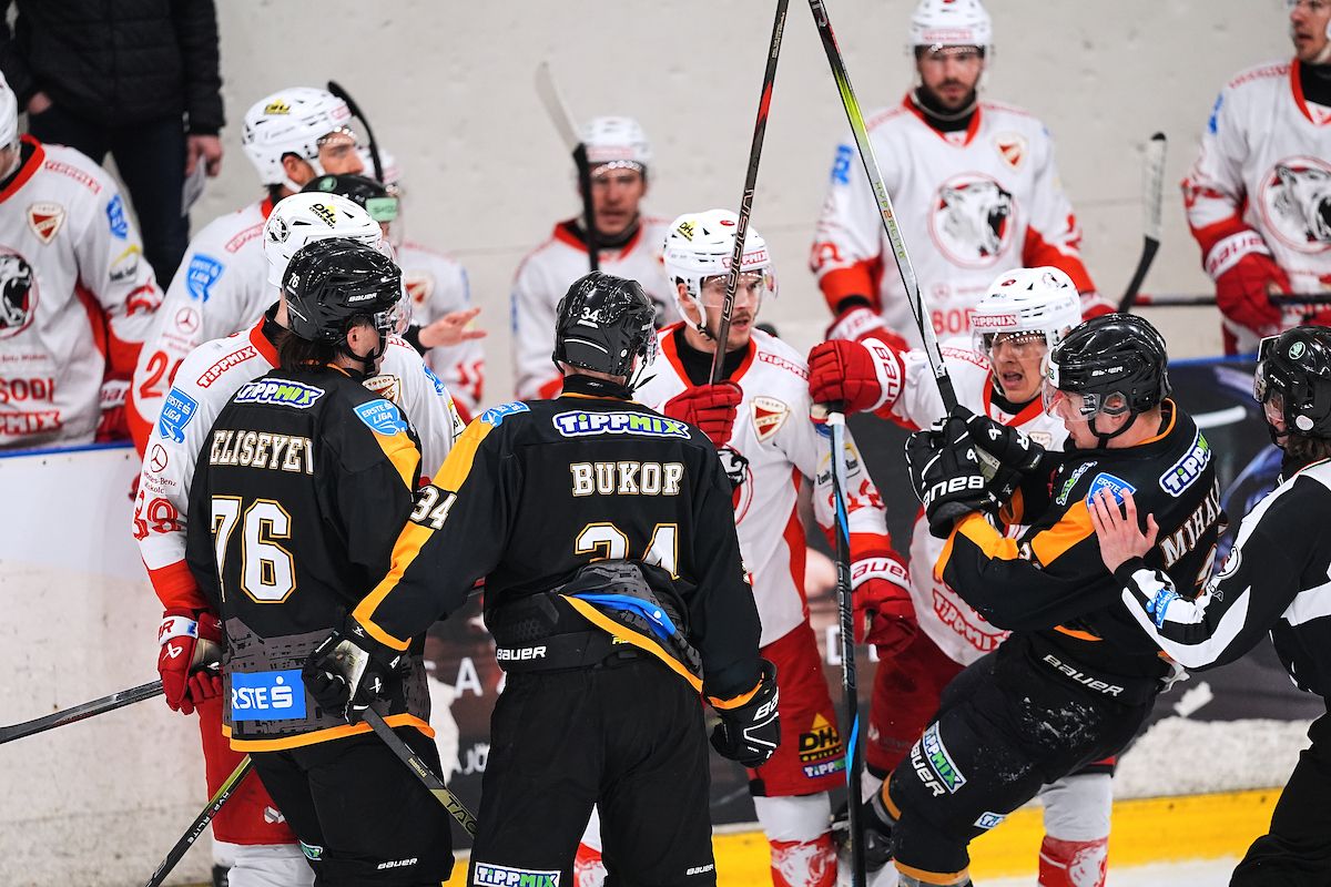 deac-jegkorong-mihalik-andras-dvtk