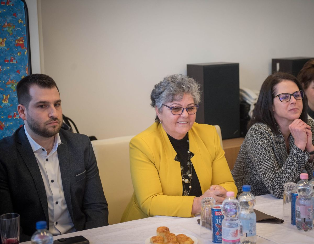 Magyar Ápolók Napja – Hajdúszoboszlón is köszöntötték az egészségügyi szakdolgozókat