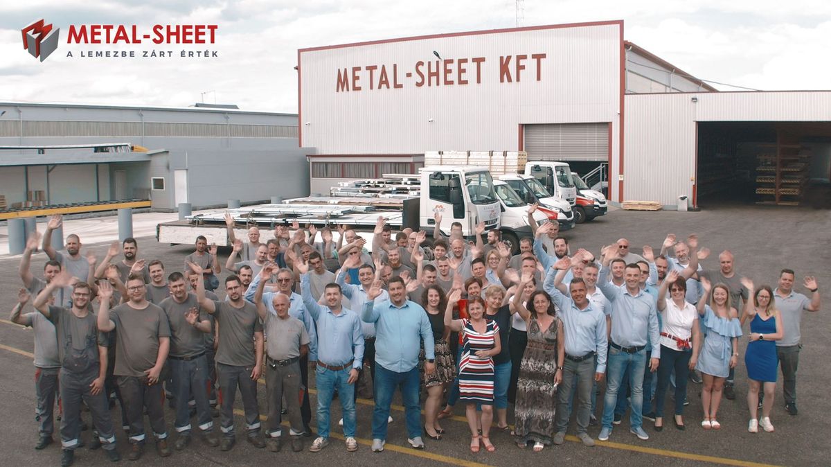 napló állásbörze, metal-sheet