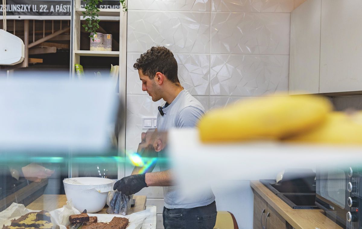 debreceni cukrászda, debrecen, Abdel's Cookies, cukrászda, süti, vállalkozó