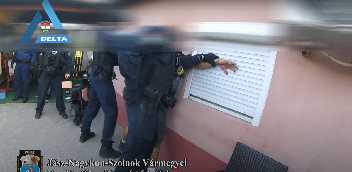 Kábítószer-kereskedelem miatt csaptak le a rendőrök
