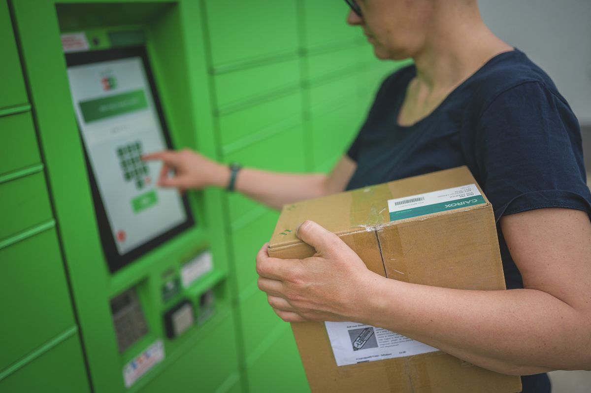 Rablás miatt is kell felelnie az erőszakos férfinak