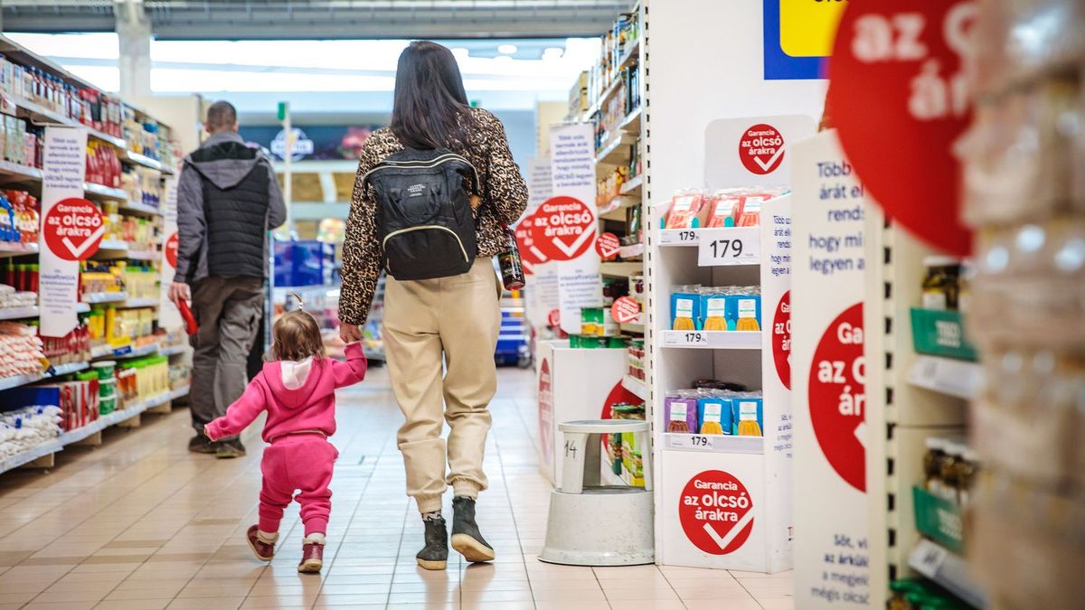 Ünnepi nyitvatartás húsvétkor: mentsd el ezt a listát, hogy ne érjen meglepetés!