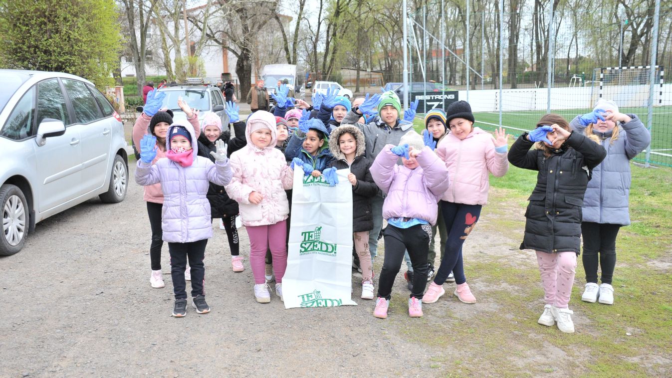 Közel 400 önkéntes szedte a szemetet Hajdúsámsonban!