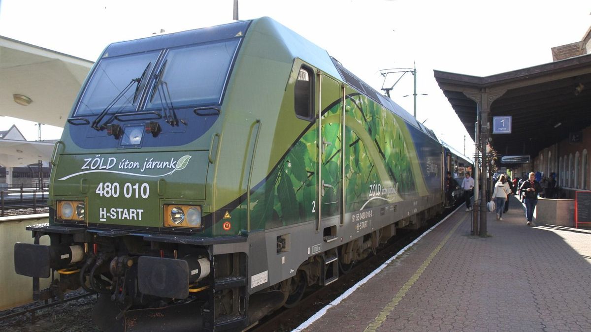 MÁV: Elindult az első, teljesen tisztán tartott Intercity Magyarországon