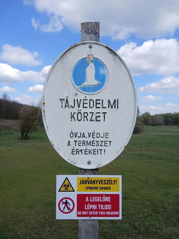 Kirakták a járványveszélytáblákat a Martinkai legelőnél