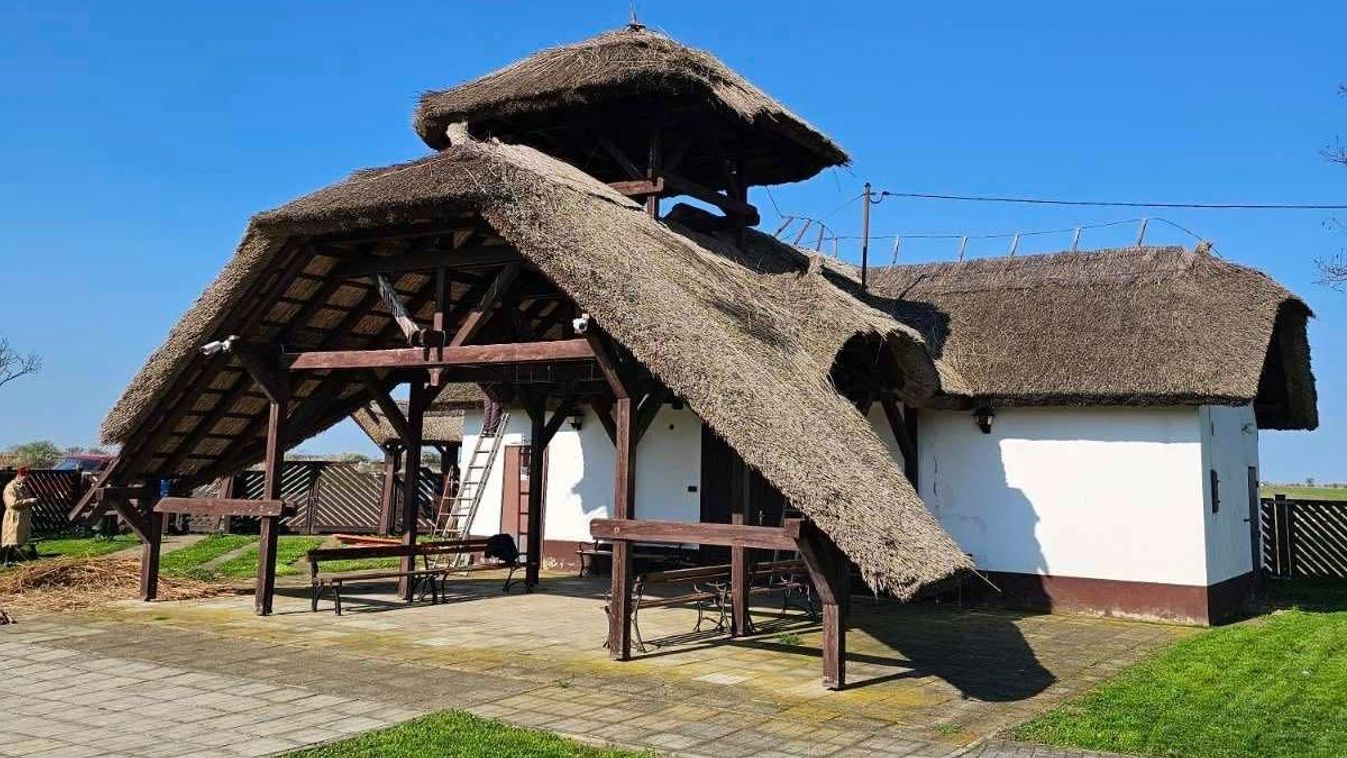 Temetőfelújítási munkálatok zajlanak Hortobágyon