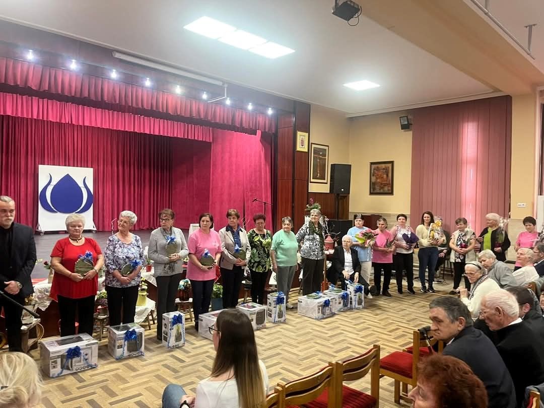 Tavaszi sütiparádét rendeztek Nyíradonyban, mert sütni jó!