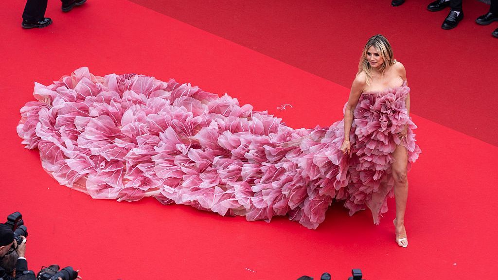 Cannes-i Filmfesztivál 2025: Heidi Klum ruhakölteményét a nemzetközi sajtó sem hagyhatta szó nélkül