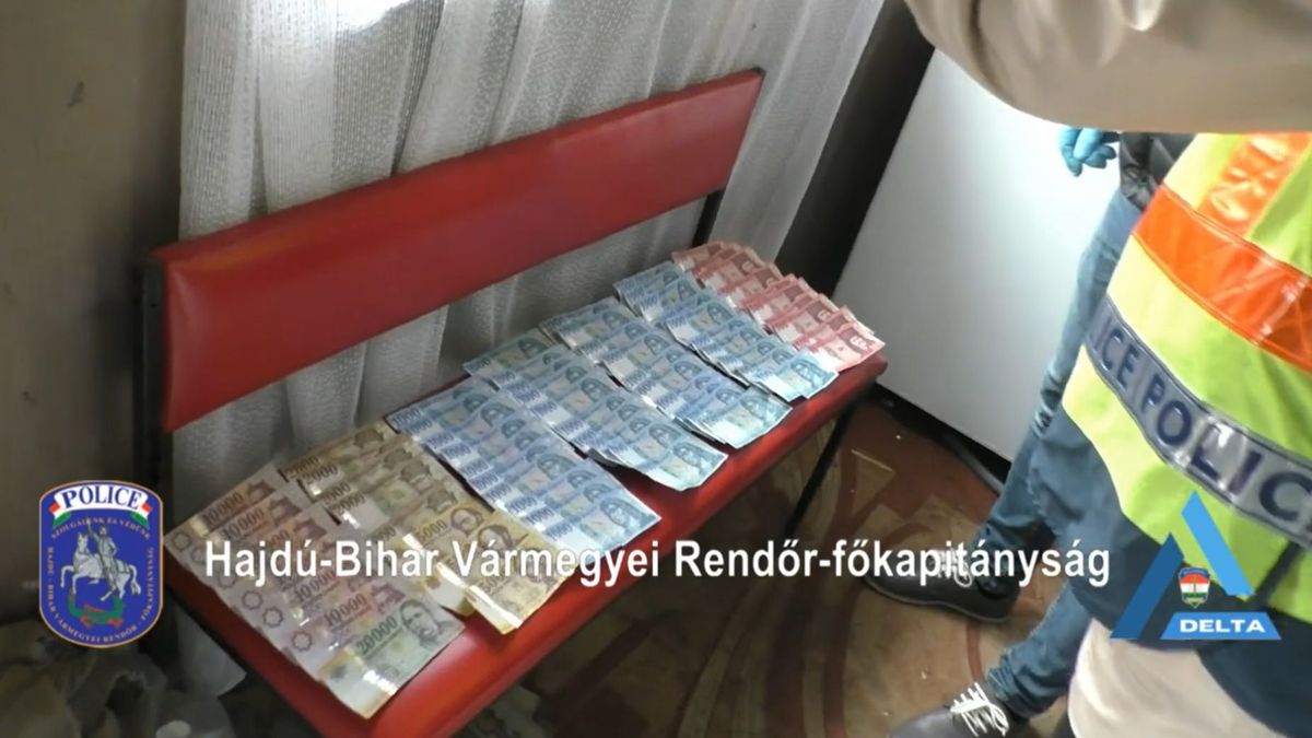 Kábítószer miatt kell felelnie a balmazújvárosi férfinak
Forrás: Youtube / police.hu
