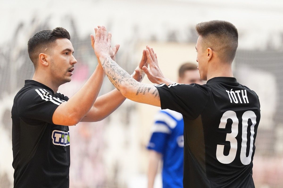 Magabiztos siker a DEAC férfi futsalosaitól