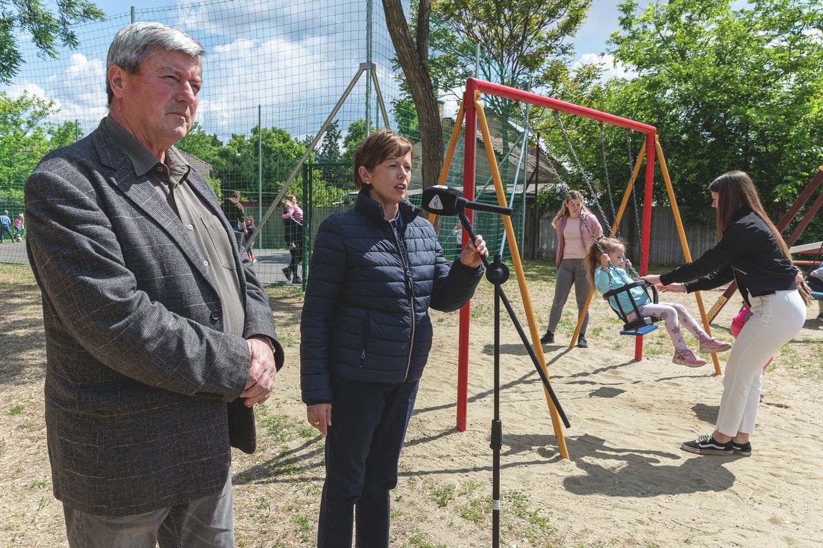 VMP20250512_Tusnád_utca_játszótér_átadó_HAON_10