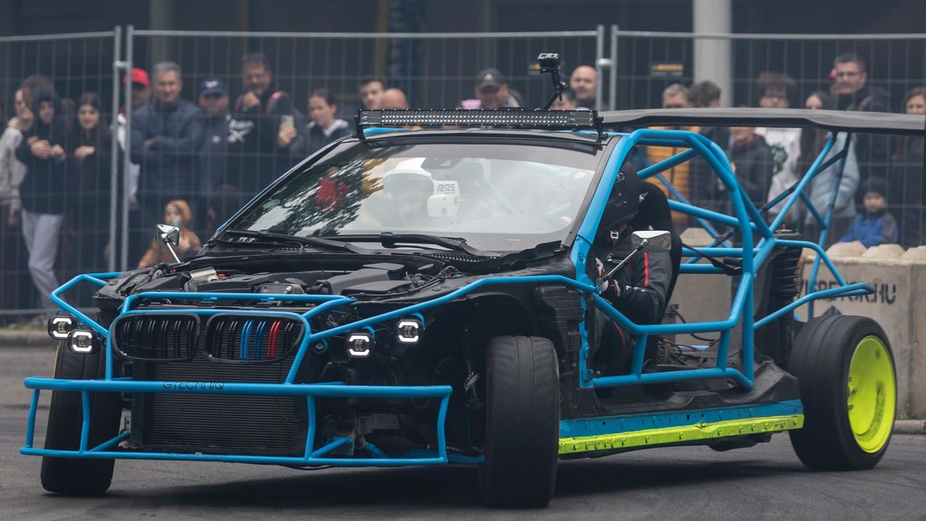 Autósok paradicsoma a Nagyerdei Stadionnál: a Debrecen Drive-on csak úgy füstöltek a kerekek! – fotókkal, videóval!