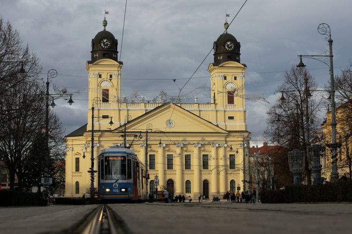 Fontos szolgáltatást szüneteltetnek Debrecenben