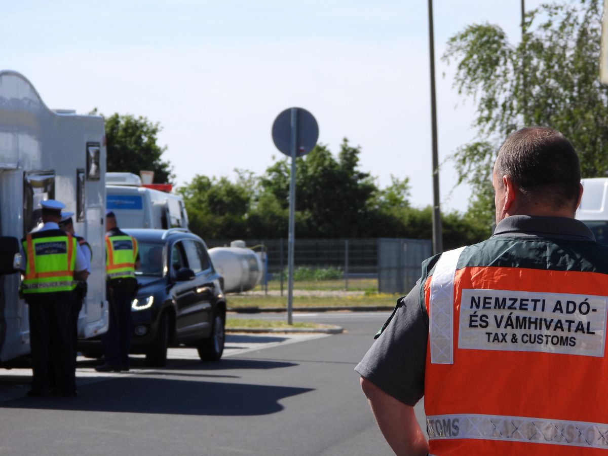 A nagyszabású ellenőrzésben rész vettek a NAV munkatársai is