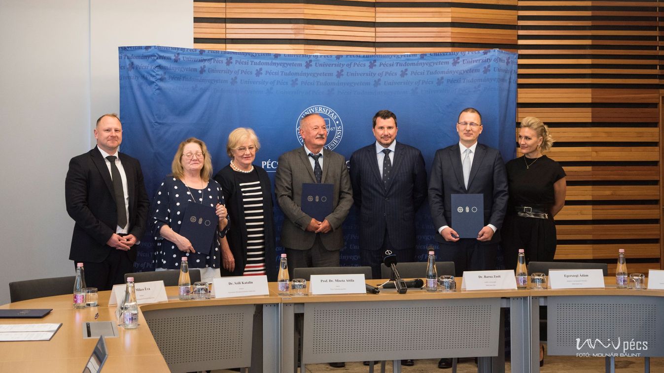 Tudástranszfer, innovációs kutatások, ösztöndíjprogram – stratégiai együttműködést kötött a Pécsi Tudományegyetem és az MBH Bank