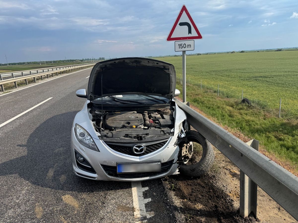Baleset történt csütörtök délután az M35-ös autópályán