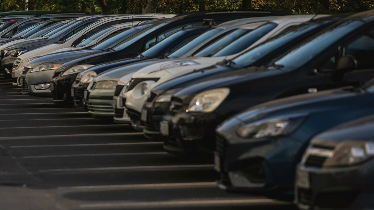 Nem változik a parkolás rendje Debrecenben