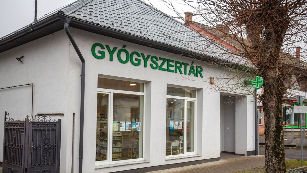 Elképesztő dolog történt a gyógyszertárban a debreceni nővel